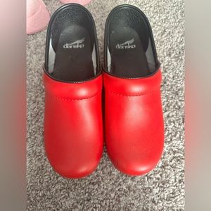 Dansko clogs size 37